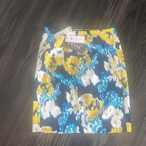 NWT🍍LYSSE NEW YORK PENCIL SKIRT🍍SIZE LARGE🍍IT